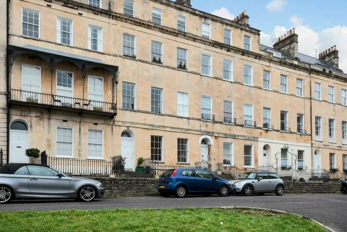 1 Bedroom Apartment To Rent In Portland Place, Bath, BA1