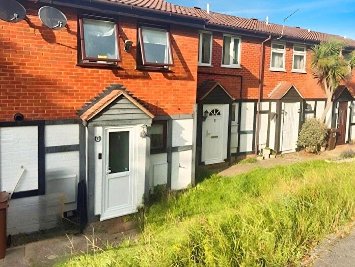 2 Bedroom Terraced House To Rent In Goose Close, Chatham, Kent, ME5