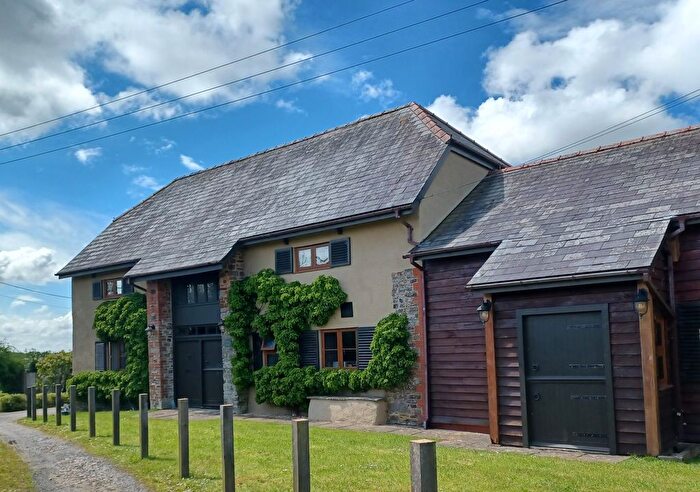 4 Bedroom Detached House For Sale In Parkyns Barn, Roborough, Winkleigh, EX19