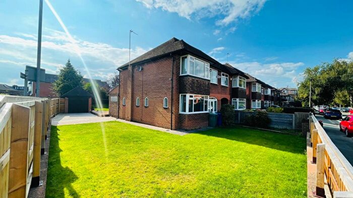 3 Bedroom Semi-Detached House To Rent In Moorland Road, Manchester, M20