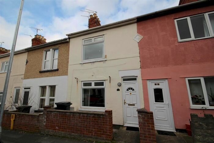 2 Bedroom Terraced House To Rent In Whitehead Street, Town Centre, Swindon, SN1