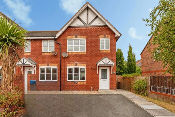 3 Bedroom End Of Terrace House For Sale In Ffordd Pant Y Celyn, Prestatyn, Denbighshire, LL19