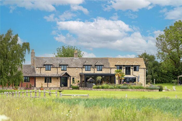 5 Bedroom Detached House For Sale In Whitwell Road, Empingham, Oakham, Rutland, LE15