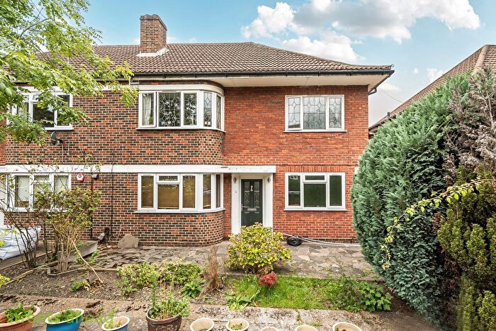 2 Bedroom Flat For Sale In Clyde Road, Croydon, CR0