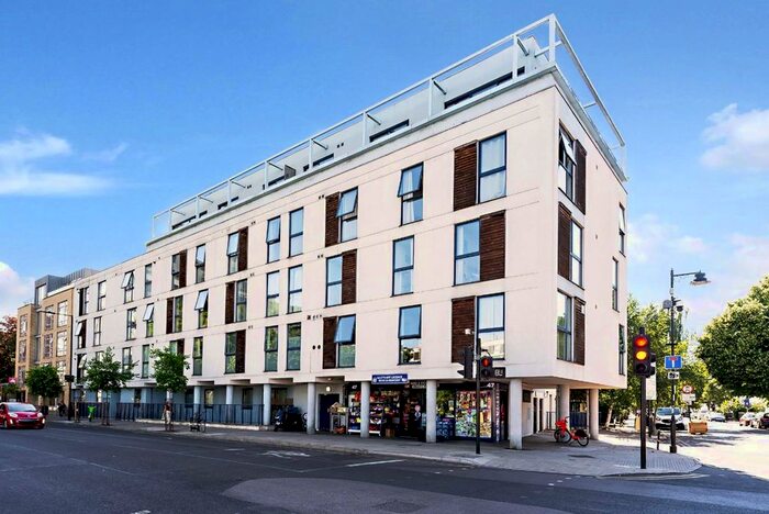 2 Bedroom Flat To Rent In Downham Road, London, N1