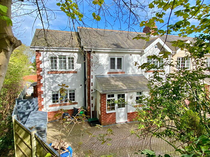4 Bedroom Semi-Detached House For Sale In Wetherby, Quarry Hill Lane, LS22