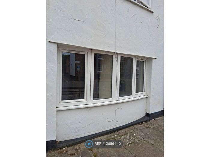 1 Bedroom Flat To Rent In High Street, Welshpool, SY21