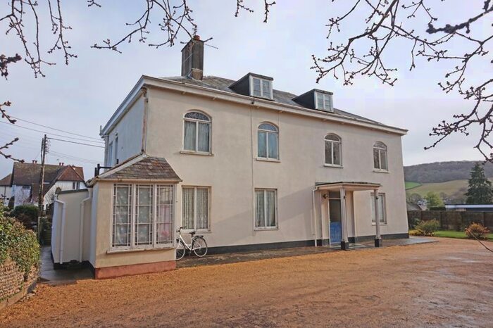 2 Bedroom Flat To Rent In Sidford Road, Sidford, Sidmouth, EX10