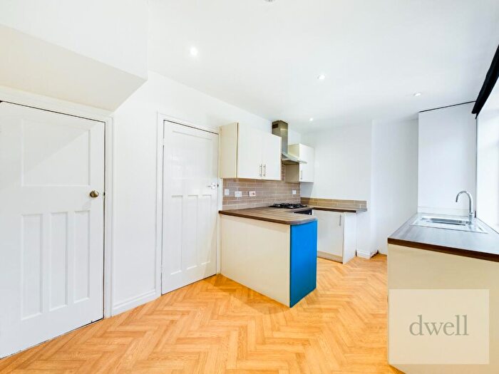 3 Bedroom Terraced House To Rent In Avondale Street, Leeds, LS13