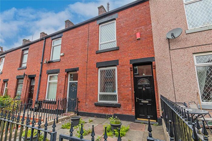 2 Bedroom Terraced House For Sale In Dunsterville Terrace, Rochdale, Greater Manchester, OL11