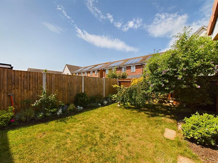3 Bedroom End Of Terrace House For Sale In Hereson Road, Broadstairs, CT10