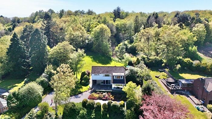 4 Bedroom Detached House For Sale In Harewood Close, Cheadle, ST10