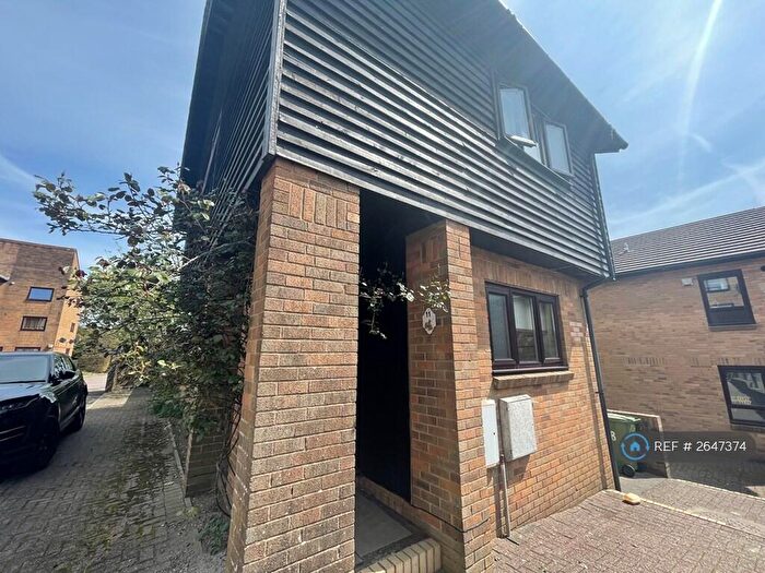 2 Bedroom Detached House To Rent In Llys Dyfodwg, Talbot Green, Pontyclun, CF72