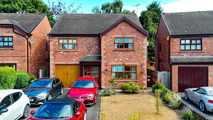 4 Bedroom Detached House For Sale In Chartwell Park, Sandbach, CW11