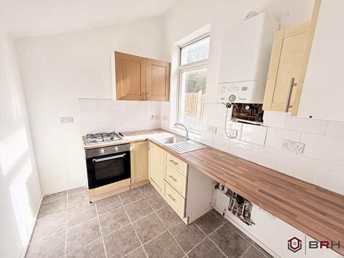 1 Bedroom Flat To Rent In Houghton Road, Rotherham, S63