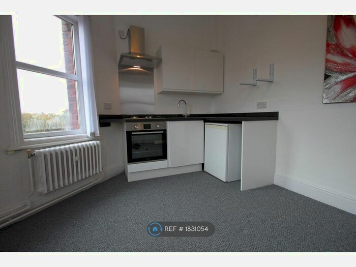 1 Bedroom Flat To Rent In Princes Street, Southport, PR8