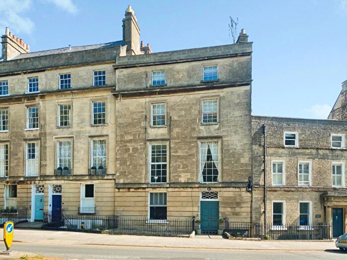 1 Bedroom Apartment For Sale In Central Bath - Rochfort Place, BA2