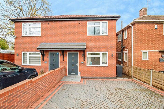 2 Bedroom Semi Detached House For Sale In Bennetts Road North, Keresley End, Coventry, CV7