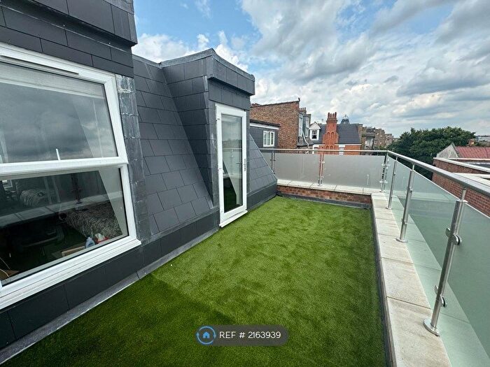 1 Bedroom Flat To Rent In Grand Parade, London, N4