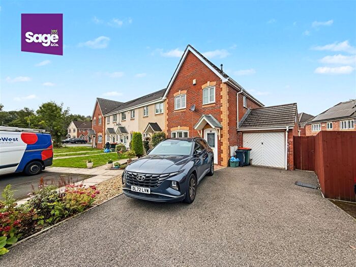 3 Bedroom End Of Terrace House For Sale In Lupin Grove, Rogerstone, NP10