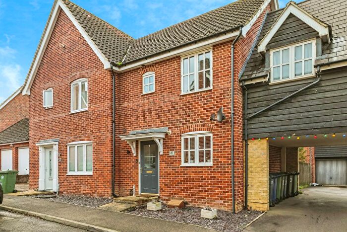 2 Bedroom Semi-Detached House For Sale In South Park Drive, Papworth Everard, Cambridge, CB23