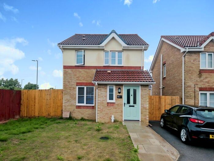 3 Bedroom Property To Rent In Rowan Tree Avenue, Baglan, Port Talbot, SA12