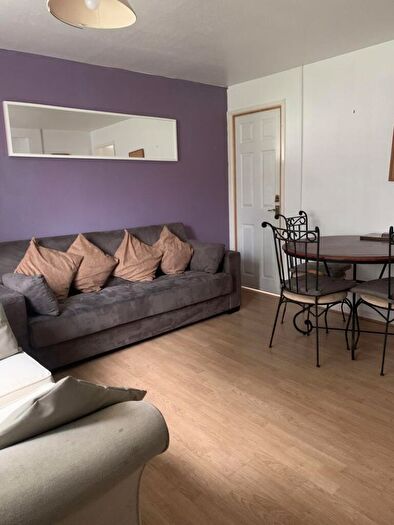 3 Bedroom House Of Multiple Occupation To Rent In Forsythia Gardens, Nottingham, NG7