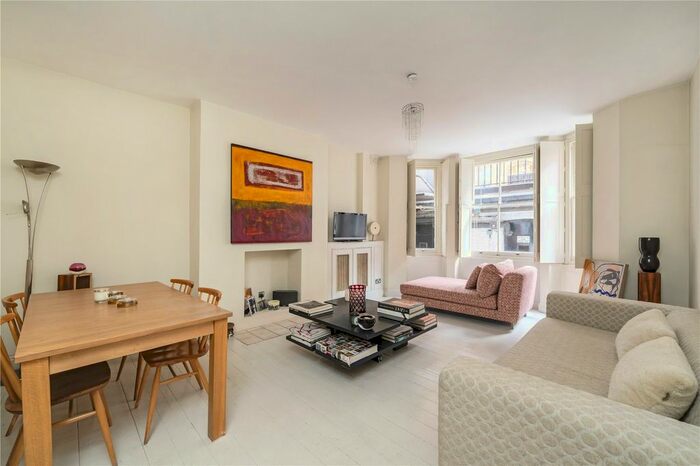 1 Bedroom Flat To Rent In Montagu Mansions, London, W1U