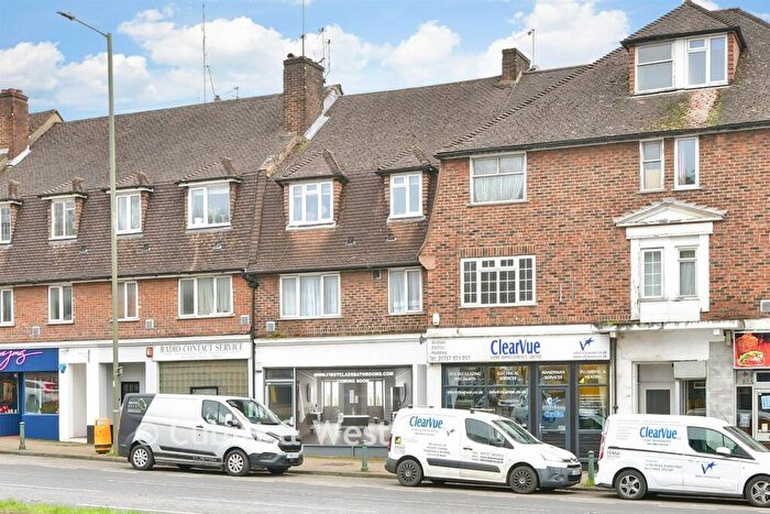 2 Bedroom Apartment For Sale In Brighton Road, Lower Kingswood, Tadworth, Surrey, KT20