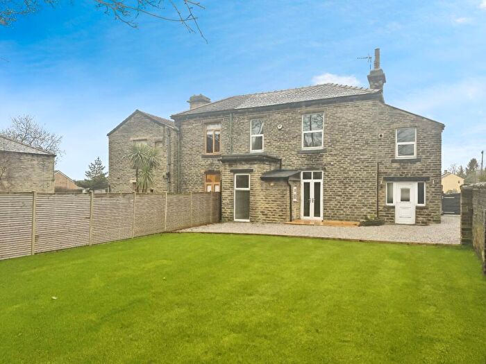 3 Bedroom Semi Detached House For Sale In Scholes Lane, Scholes, BD19