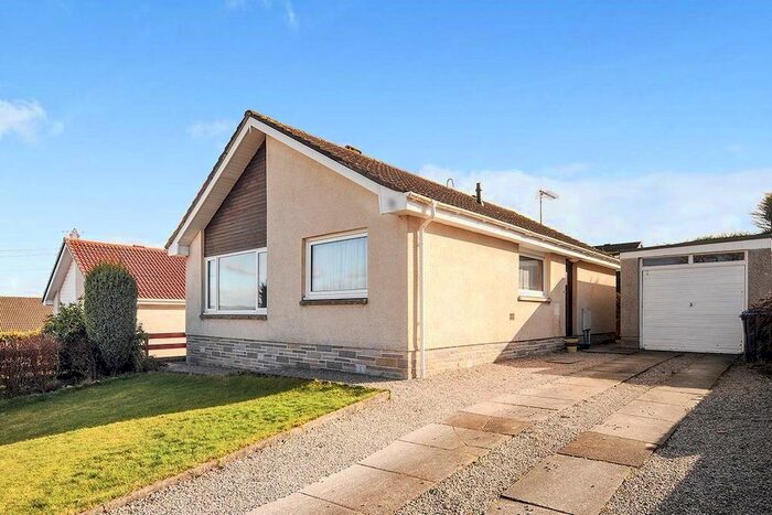 2 Bedroom Bungalow To Rent In Kirkland Road, Dumfries, DG1