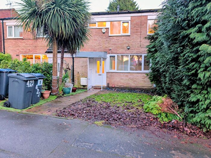 4 Bedroom Terraced House To Rent In Highfield Lane, Birmingham, B32