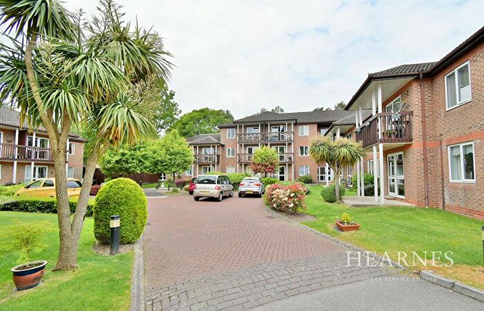1 Bedroom Retirement Property For Sale In Fernlea Avenue, Ferndown, BH22