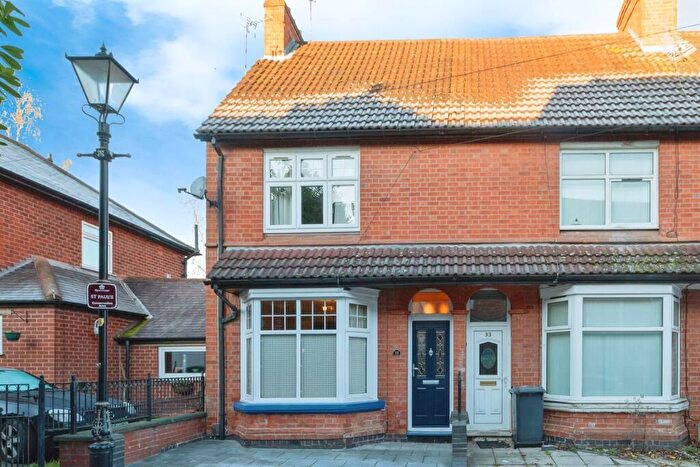 3 Bedroom End Terrace House For Sale In Merton Avenue, Leicester, LE3