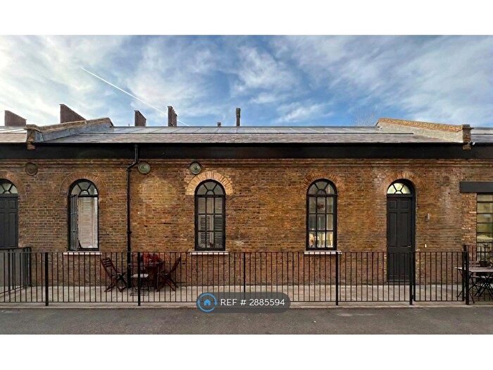 2 Bedroom Terraced House To Rent In St. Clements Avenue, London, E3