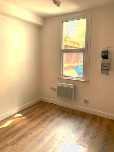 1 Bedroom Flat To Rent In Milton Road, Belvedere, DA17