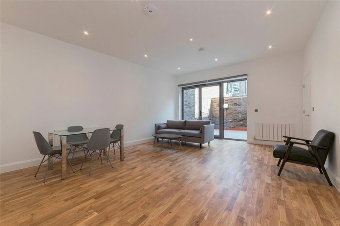 1 Bedroom Flat To Rent In Denmark Road, Camberwell, SE5