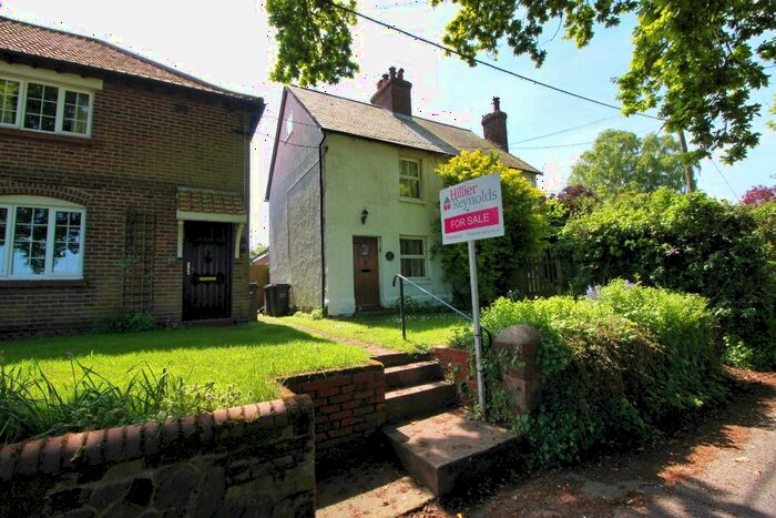 3 Bedroom Semi-Detached House For Sale In Comp Lane, St Mary's Platt, TN15