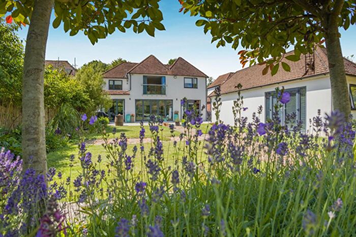 4 Bedroom Detached House For Sale In St Stephens Hill, Canterbury, Kent, CT2