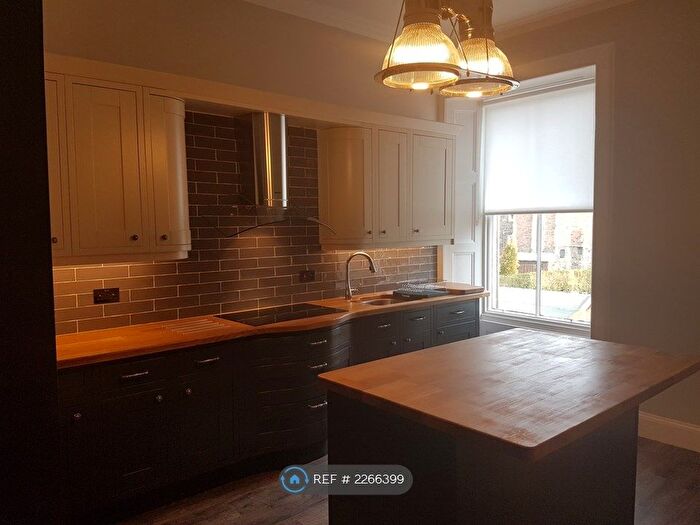 4 Bedroom Flat To Rent In Mansefield Place, Moffat, DG10