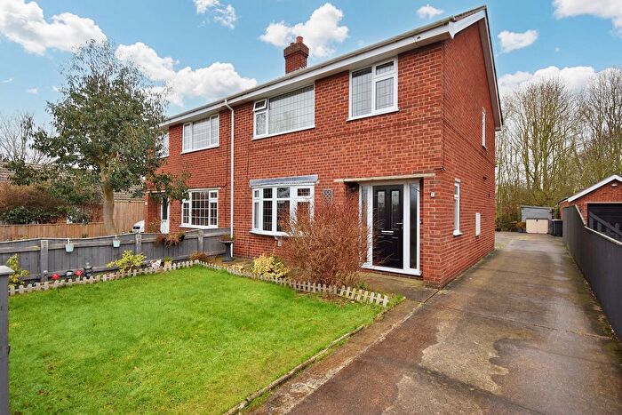 3 Bedroom Semi-Detached House For Sale In Casswell Crescent, Fulstow, Louth, LN11