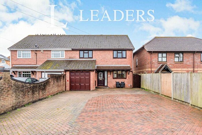 4 Bedroom Semi-Detached House To Rent In Hill Park Road, PO15