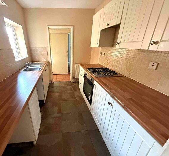 3 Bedroom Terraced House To Rent In Duke Street, Creswell, Worksop, S80