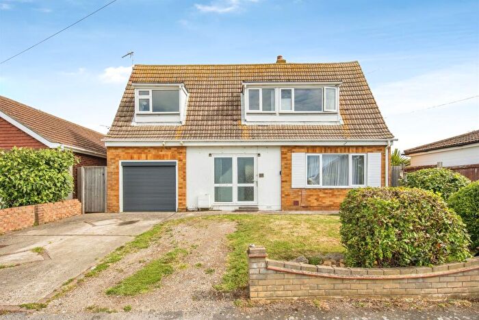 2 Bedroom Detached House For Sale In Aragon Close, Jaywick, Clacton-On-Sea, CO15