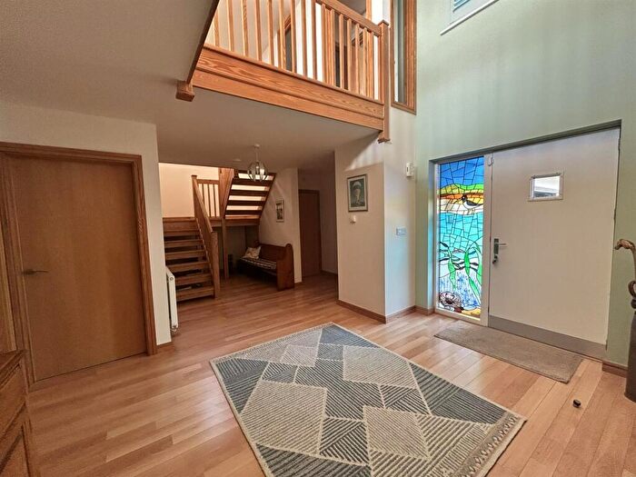 4 Bedroom Detached House For Sale In Pentre Nicklaus Village, Llanelli, SA15