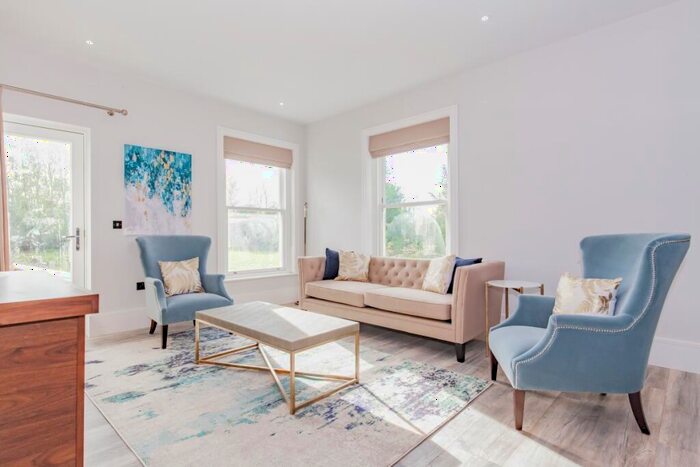 1 Bedroom Apartment To Rent In Church Farmhouse, Holton, OX33