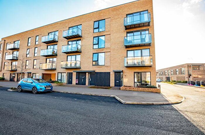 2 Bedroom Flat To Rent In Whittle Avenue, Cambridge, CB2