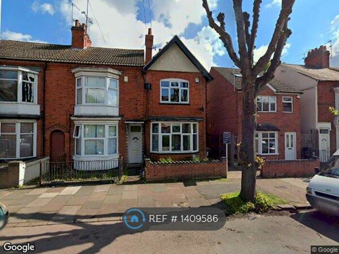 3 Bedroom Terraced House To Rent In Winchester Avenue, Leicester, LE3