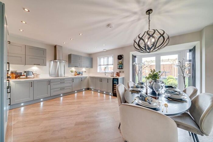 4 Bedroom Detached House For Sale In Pheasant Hill Park, Rossington, DN11