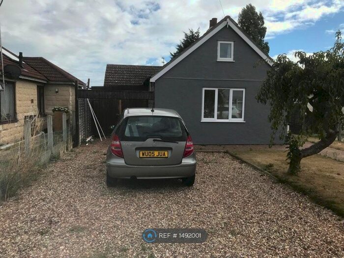 3 Bedroom Bungalow To Rent In The Avenue, Clacton-On-Sea, CO15